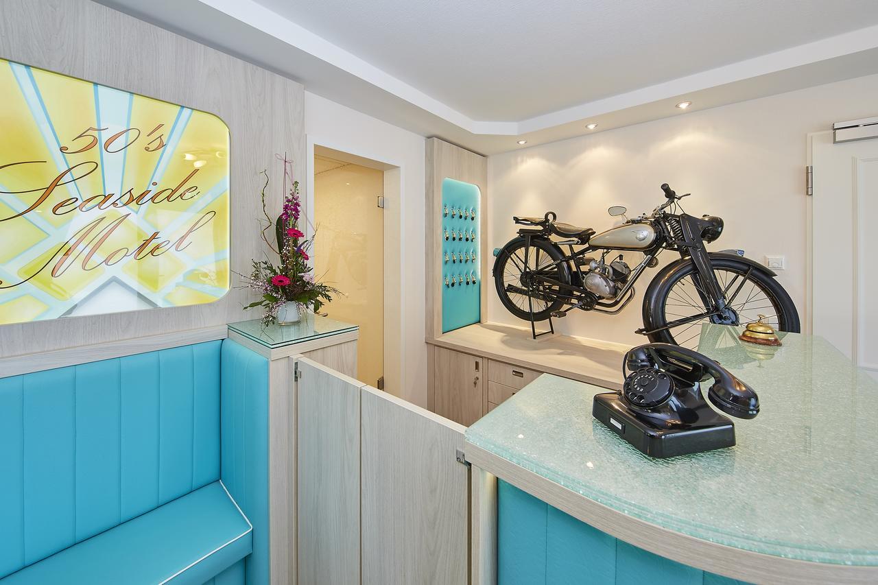 Bernstein Hotel "50'S Seaside Motel" Büsum Dış mekan fotoğraf