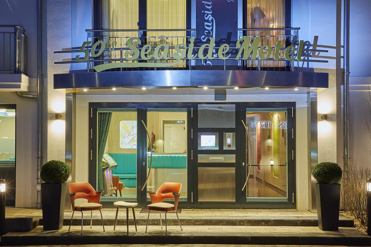 Bernstein Hotel "50'S Seaside Motel" Büsum Dış mekan fotoğraf